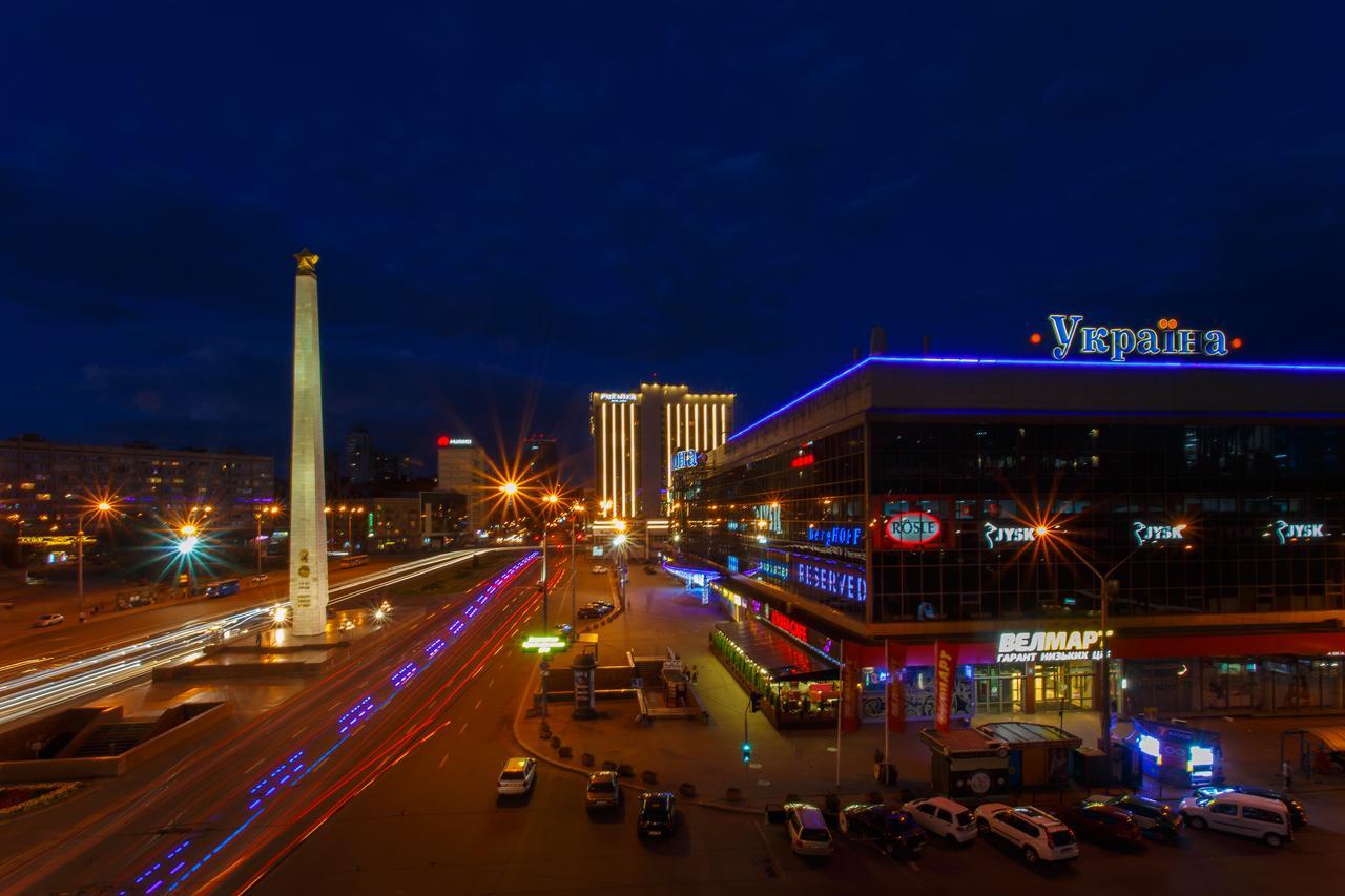 Apartment Near Railway Station Kiev Exteriör bild