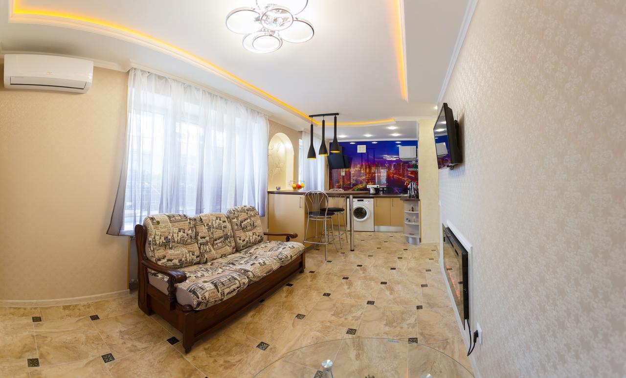 Apartment Near Railway Station Kiev Exteriör bild