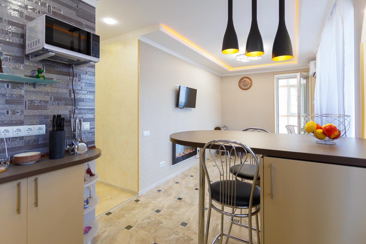 Apartment Near Railway Station Kiev Exteriör bild